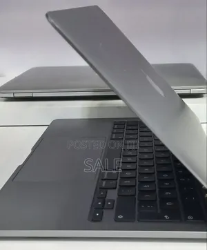 New Laptop Apple MacBook Pro 2020 8GB Apple M1 Pro SSD 256GB