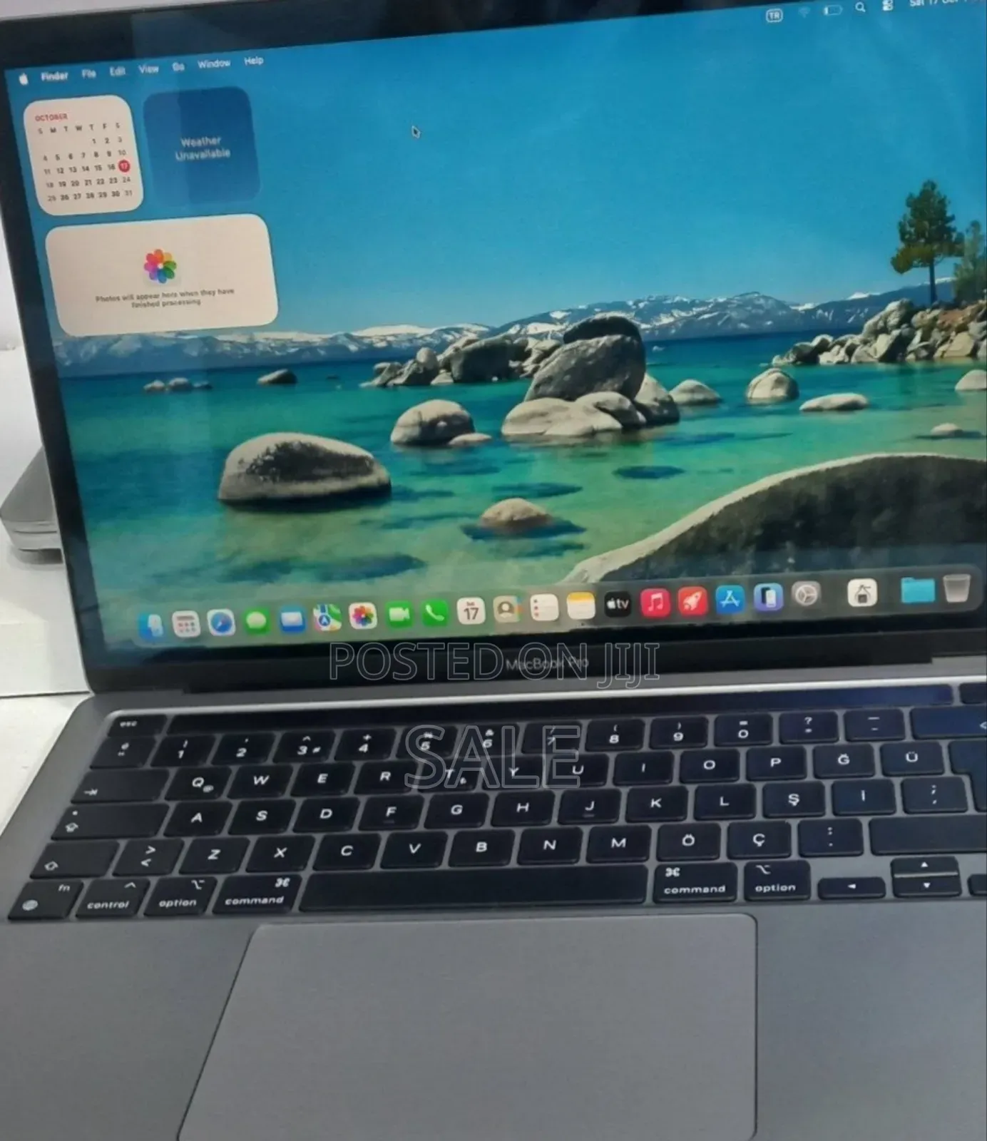 New Laptop Apple MacBook Pro 2020 8GB Apple M1 Pro SSD 256GB
