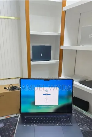 New Laptop Apple MacBook Air 16GB Apple M5 SSD 512GB