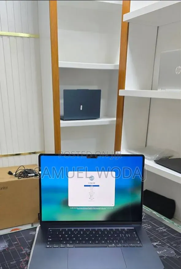 New Laptop Apple MacBook Air 16GB Apple M5 SSD 512GB