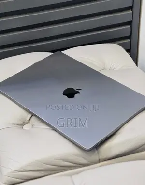 New Laptop Apple MacBook Air 2022 M2 8GB Apple M2 SSD 256GB