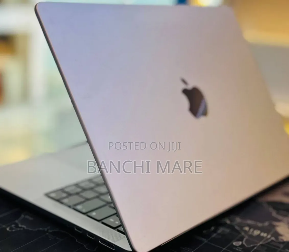 New Laptop Apple MacBook Pro 2021 M1 16GB Apple M1 Pro SSD 512GB