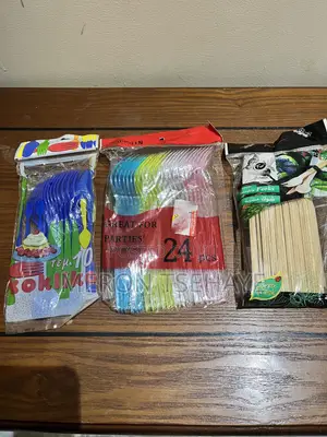 Disposable Plates, Forks, Knives, and Accessory