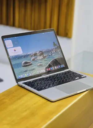 Laptop Apple MacBook Pro 2020 32GB Intel Core i7 SSD 512GB