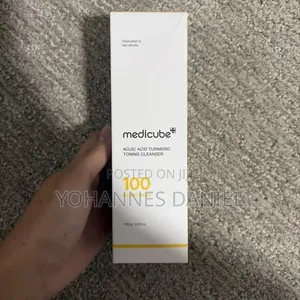 Medicube Kojic Acid Cleanser – Kojic Acid 100 Face Wash