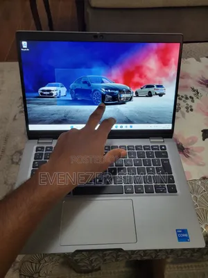 Laptop Dell Latitude 5320 16GB Intel Core i5 SSD 256GB