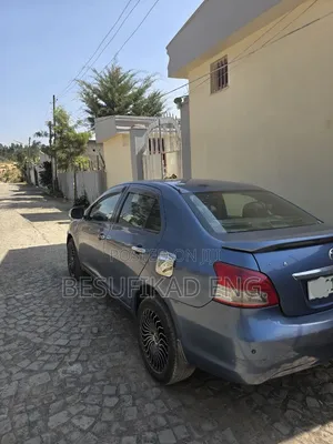 Toyota Yaris 2006 Gray