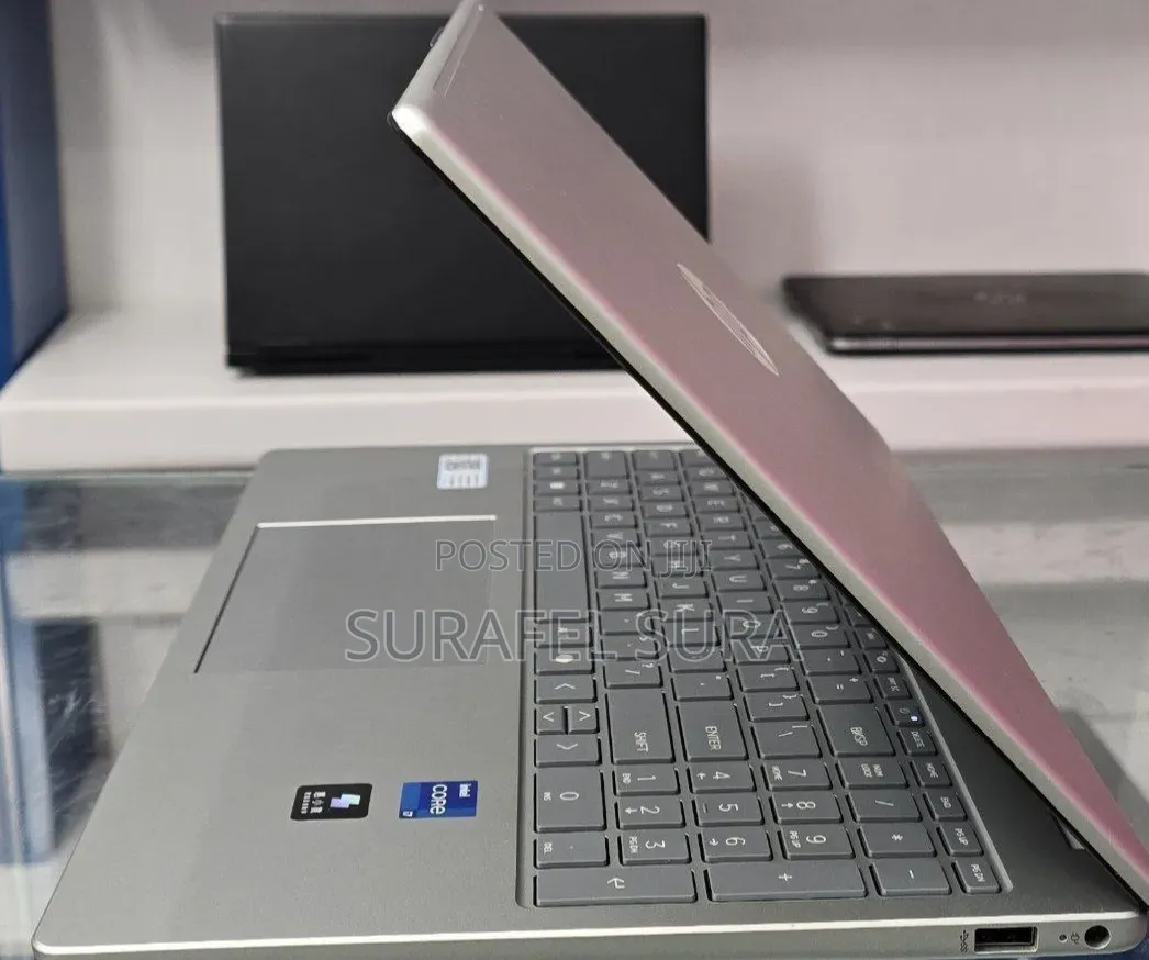 New Laptop HP Stream Notebook 16GB Intel Core i7 SSD 512GB