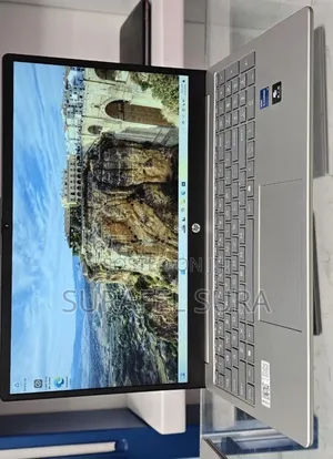 New Laptop HP Stream Notebook 16GB Intel Core i7 SSD 512GB