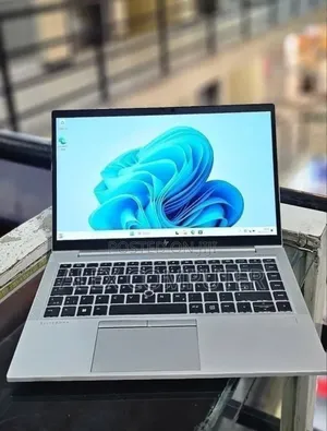 New Laptop HP EliteBook 840 G8 16GB Intel Core i5 SSD 512GB