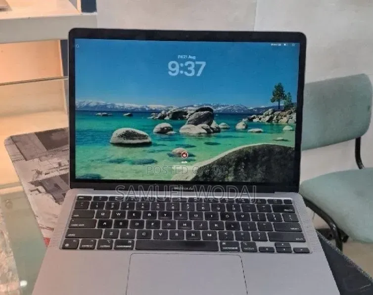 New Laptop Apple MacBook Air 2020 M1 8GB Apple M1 SSD 512GB