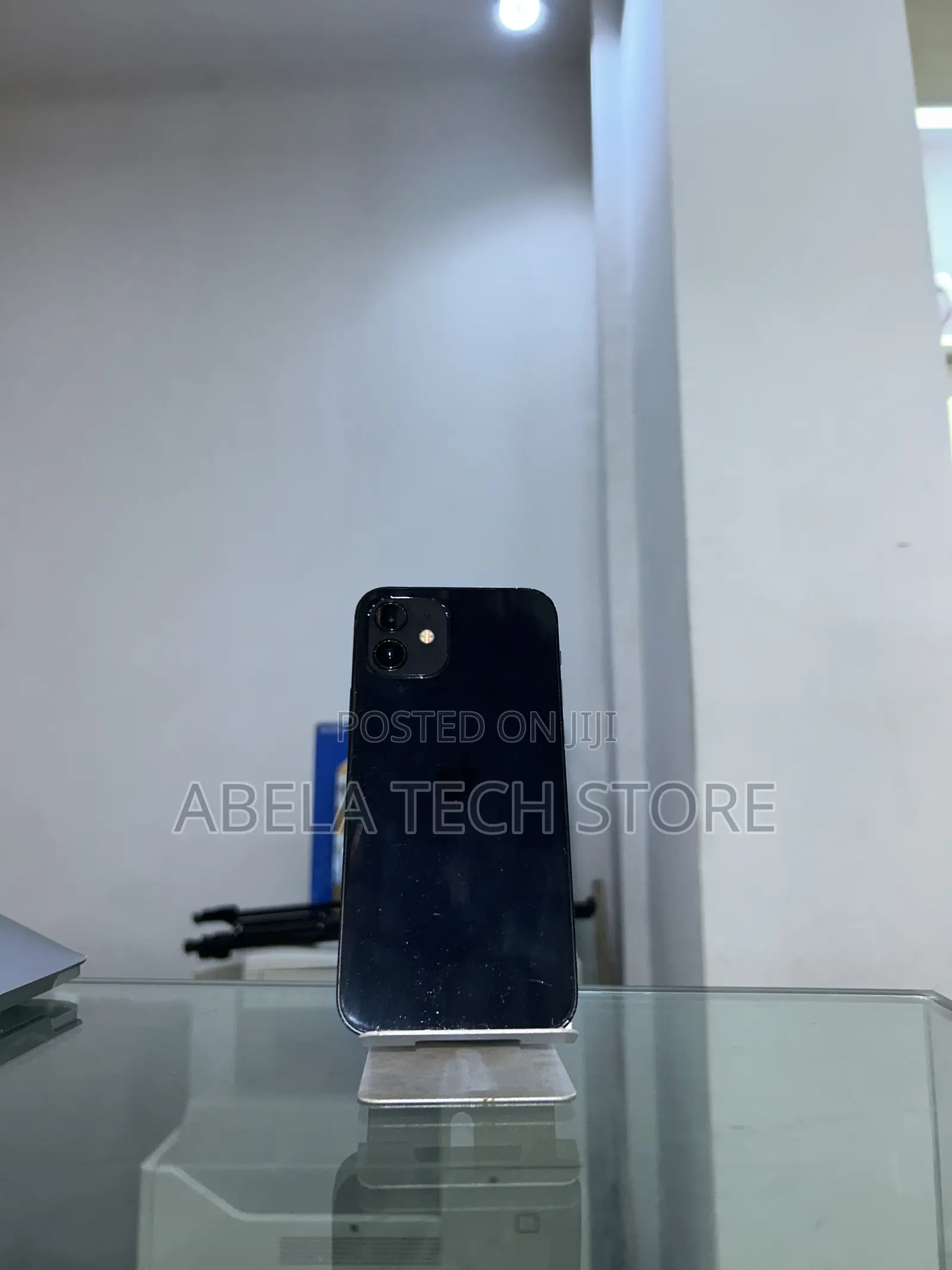 Apple iPhone 12 64 GB Black