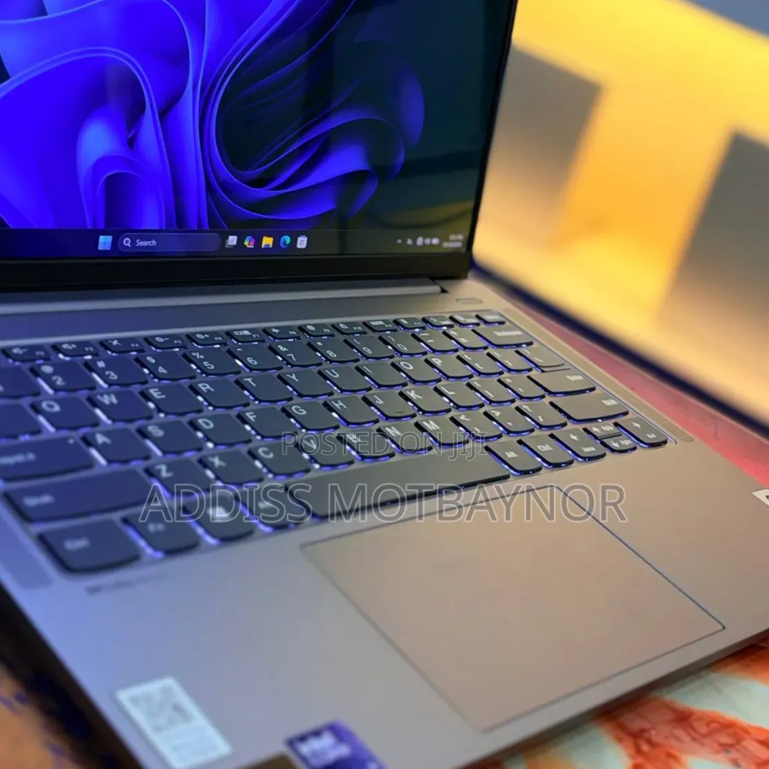 New Laptop Lenovo 500e 32GB Intel Core Ultra 9 SSD 512GB