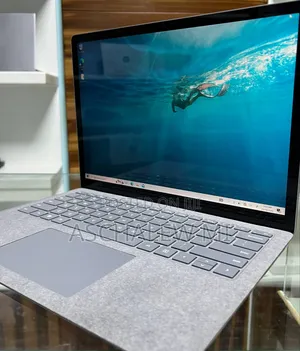 New Laptop Microsoft Surface Laptop 4 16GB Intel Core i7 SSD 512GB
