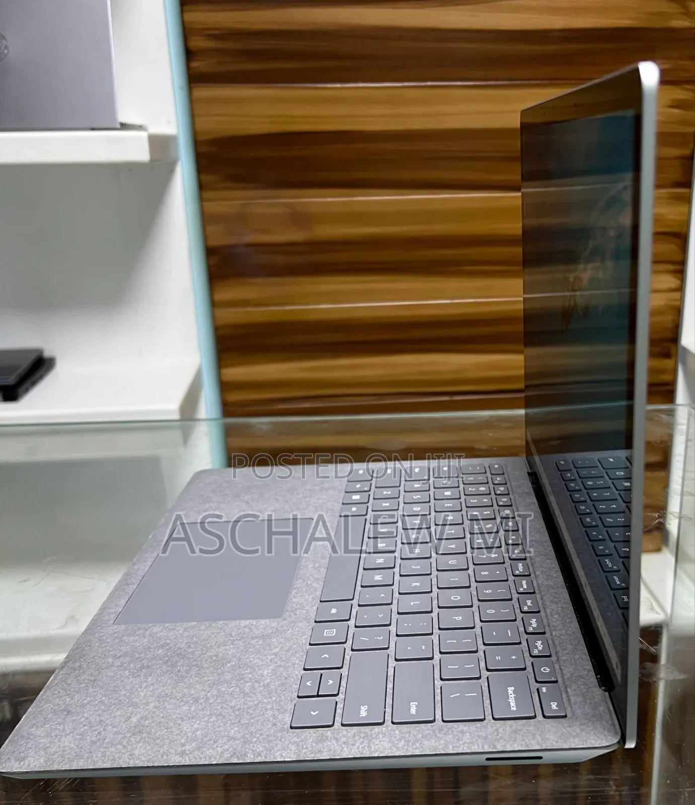New Laptop Microsoft Surface Laptop 4 16GB Intel Core i7 SSD 512GB