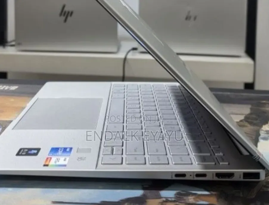 New Laptop HP Pavilion 14 16GB Intel Core i5 SSD 1T