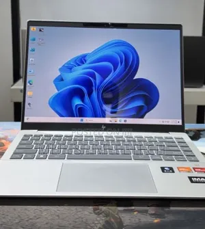 New Laptop HP Pavilion 14 16GB AMD Ryzen 7 SSD 1T