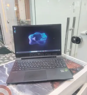 New Laptop HP Victus 16 16GB AMD Ryzen 5 SSD 512GB