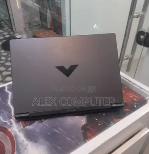 New Laptop HP Victus 16 16GB AMD Ryzen 5 SSD 512GB