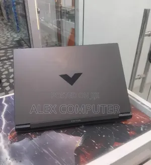 New Laptop HP Victus 16 16GB AMD Ryzen 5 SSD 512GB