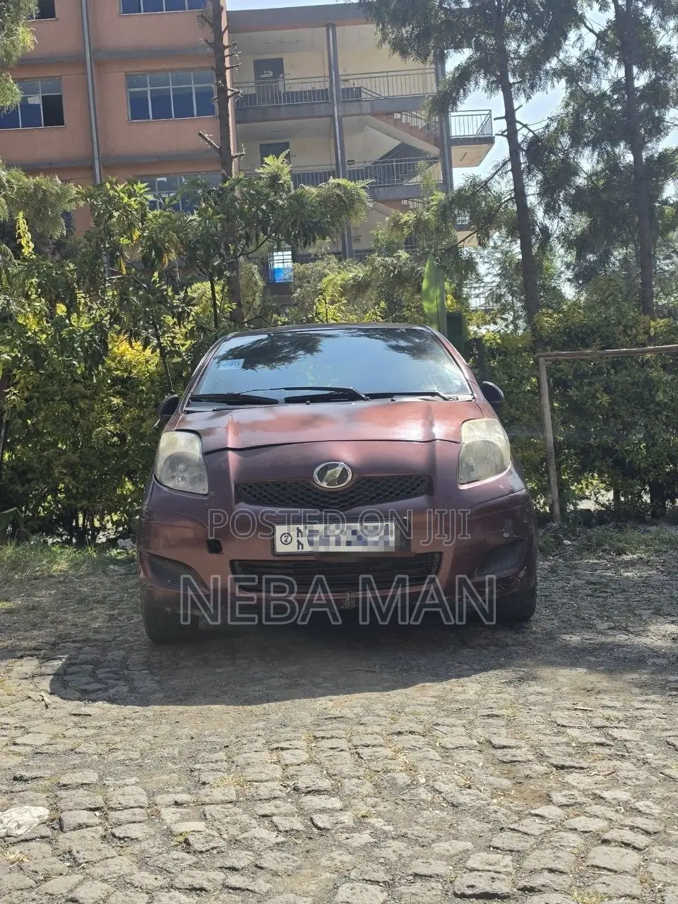 Toyota Yaris 2010 Brown