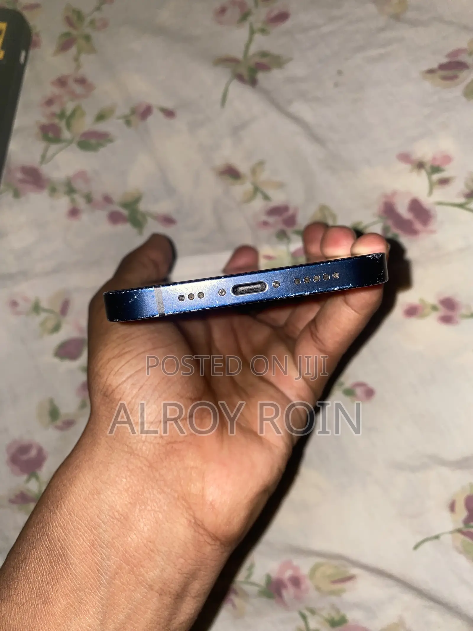 Apple iPhone 12 64 GB Black