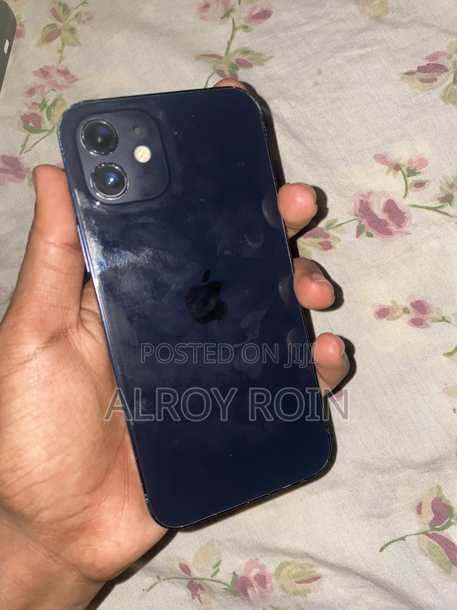 Apple iPhone 12 64 GB Black