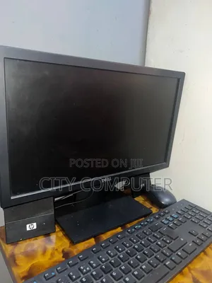New Desktop Computer Dell Optiplex 3040 4GB Intel Core i3 HDD 1T
