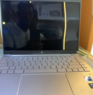 New Laptop HP Pavilion 14 16GB Intel Core i7 SSD 1T