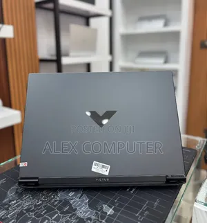 New Laptop HP Victus 16 16GB Intel Core i7 SSD 1T