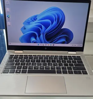 New Laptop HP EliteBook 830 G8 16GB Intel Core i7 SSD 512GB