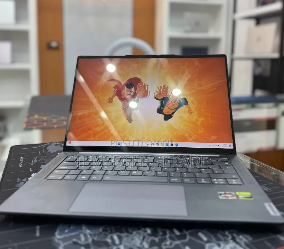 New Laptop Lenovo Yoga 7 15ITL5 32GB AMD Ryzen 7 SSD 512GB
