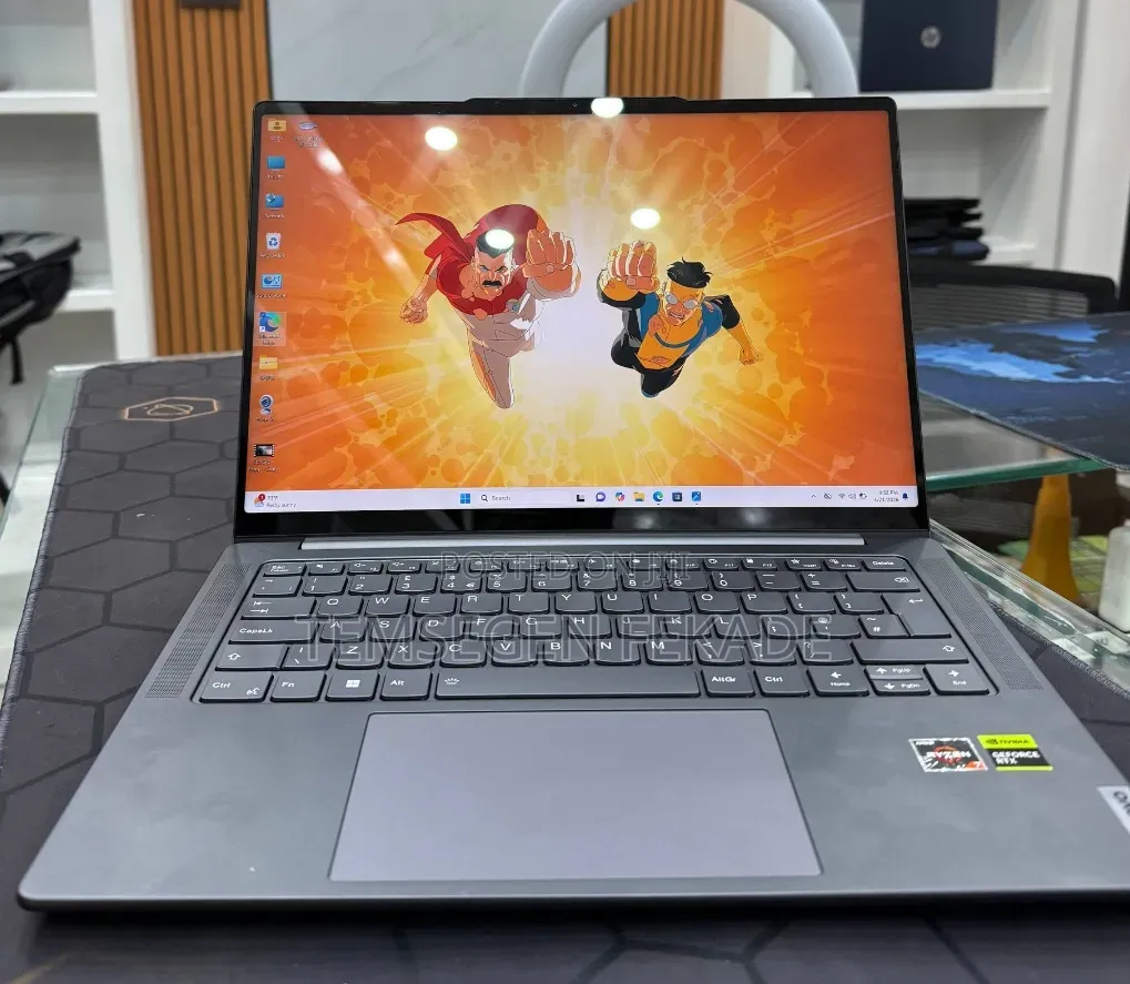 New Laptop Lenovo Yoga 7 15ITL5 32GB AMD Ryzen 7 SSD 512GB