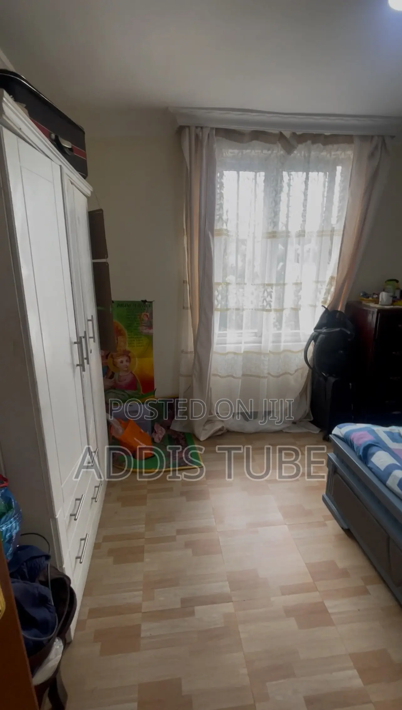 Furnished 3bdrm Condo in Lideta for sale
