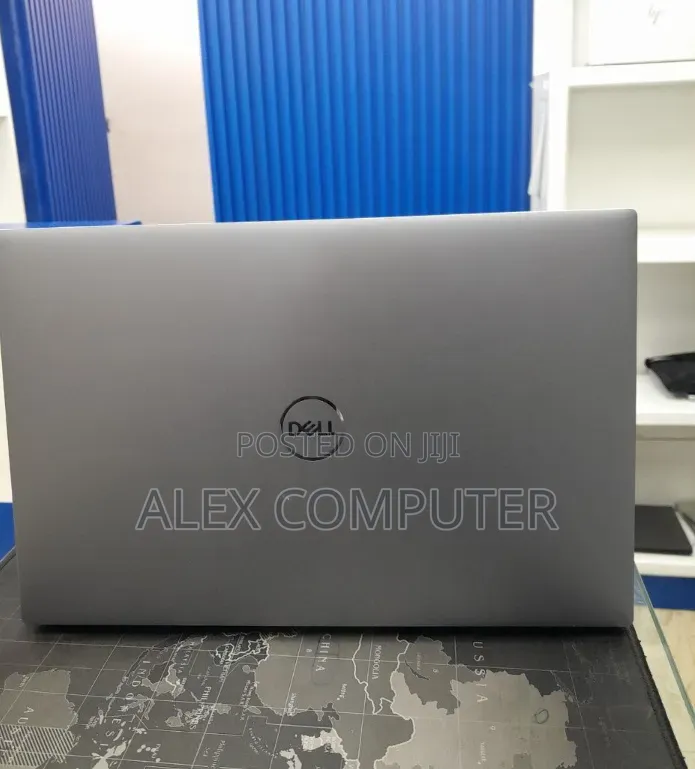 New Laptop Dell Precision 5560 16GB Intel Core i9 SSD 512GB
