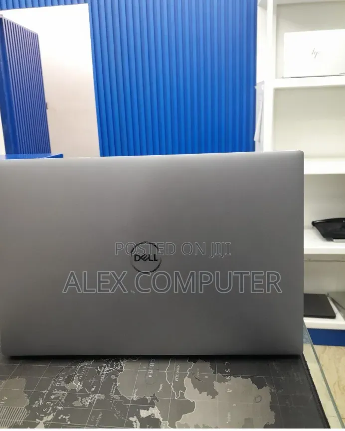 New Laptop Dell Precision 5560 16GB Intel Core i9 SSD 512GB