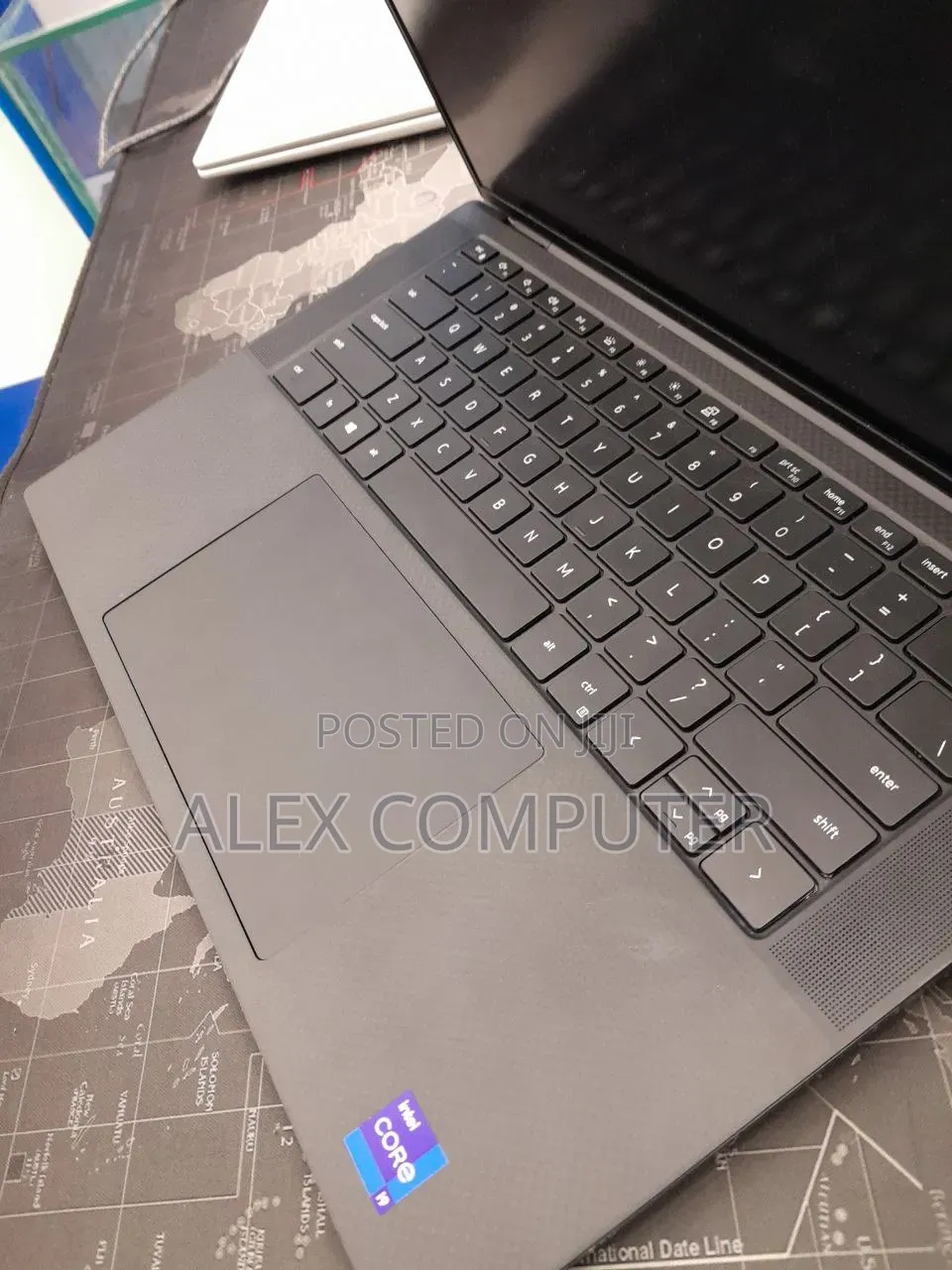 New Laptop Dell Precision 5560 16GB Intel Core i9 SSD 512GB