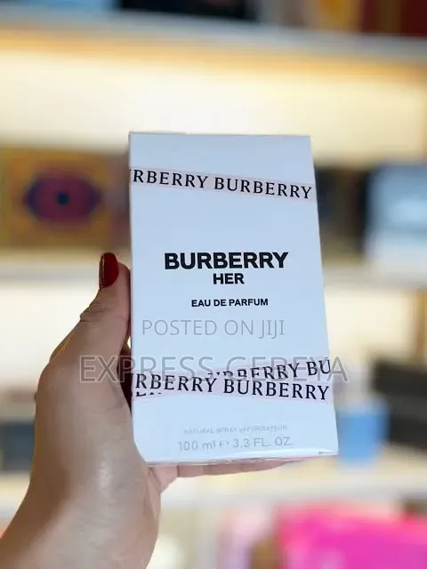 Burberry Her Eau De Toilette Women's Fresh Strawberry Perfume