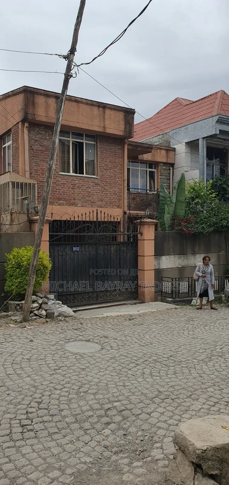 5bdrm House in Bole for sale