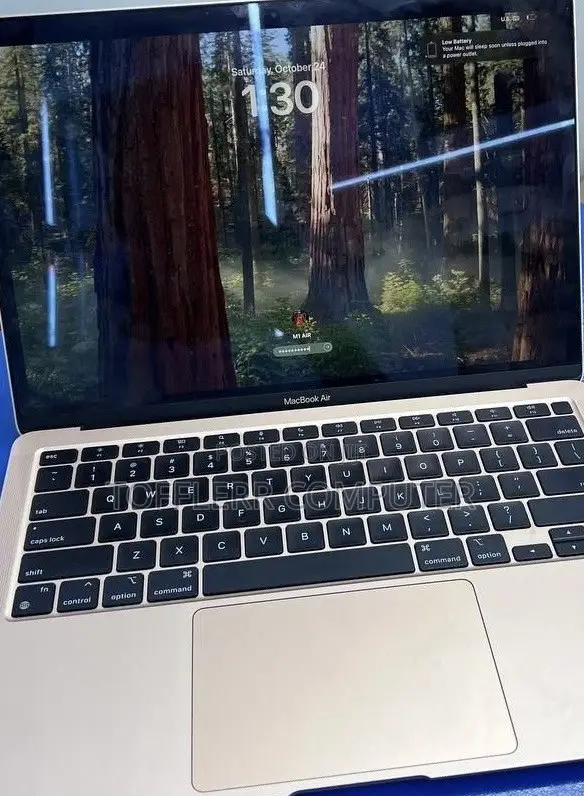 New Laptop Apple MacBook Air 2020 M1 16GB Apple M1 SSD 256GB
