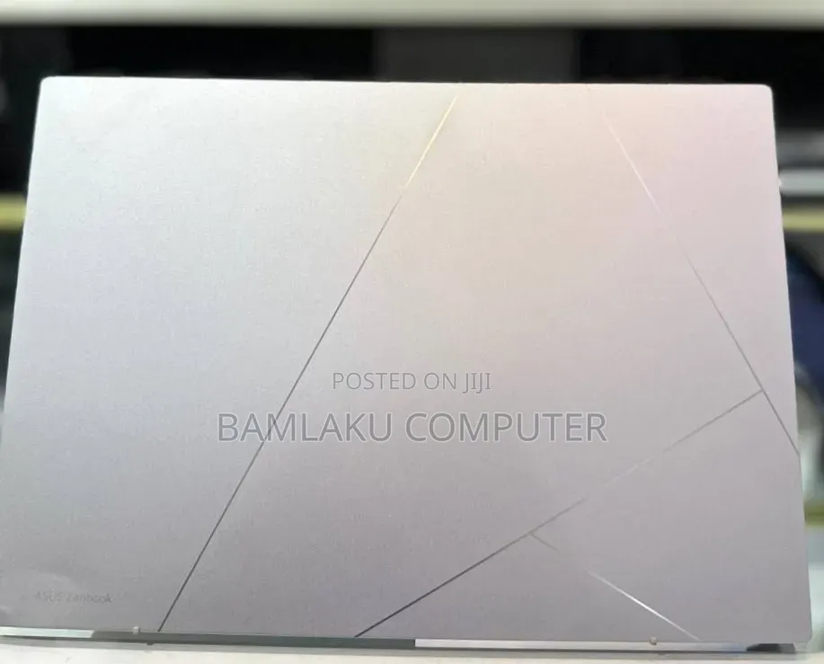 New Laptop Asus Zenbook 14 OLED 16GB Intel Core i9 SSD 512GB
