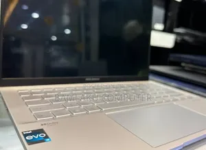New Laptop Asus Zenbook 14 OLED 16GB Intel Core i9 SSD 512GB