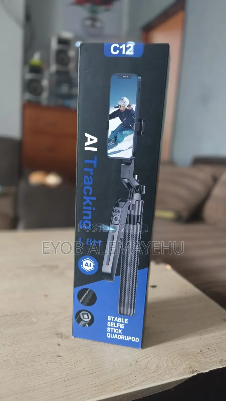 · C12 Smart Selfie Stick With AI Tracking & 1.8M Extension