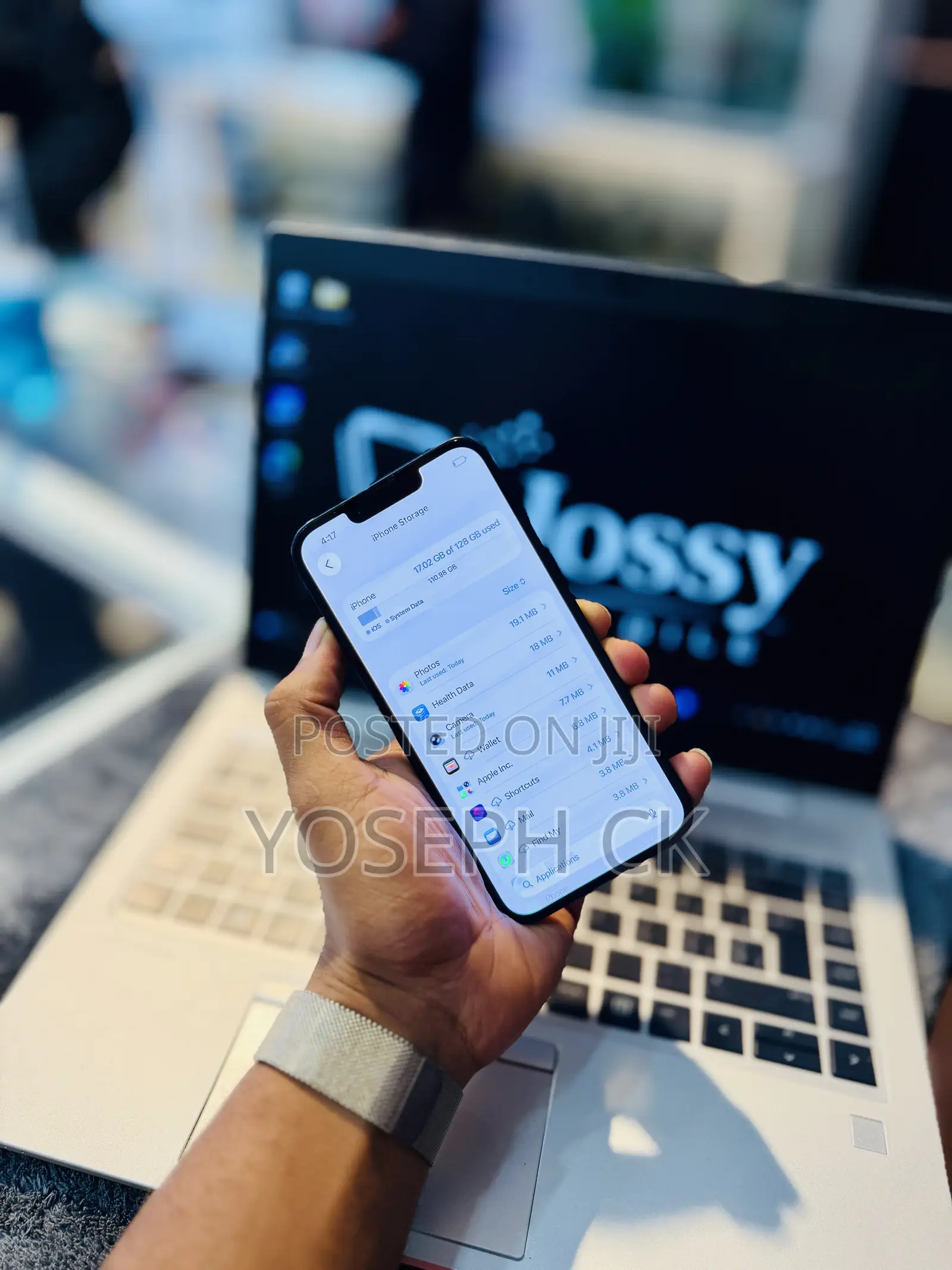 New Apple iPhone 16e 128 GB Black