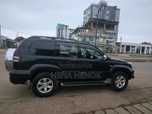 Toyota Land Cruiser Prado 2007 Black