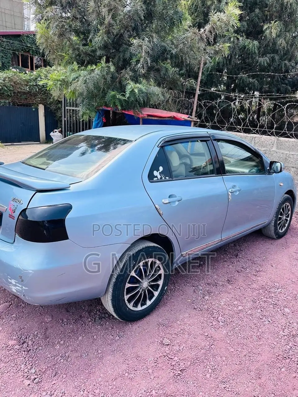 Toyota Yaris 2012