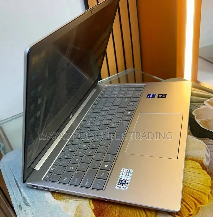 New Laptop HP Stream Notebook 16GB Intel Core i7 SSD 1T