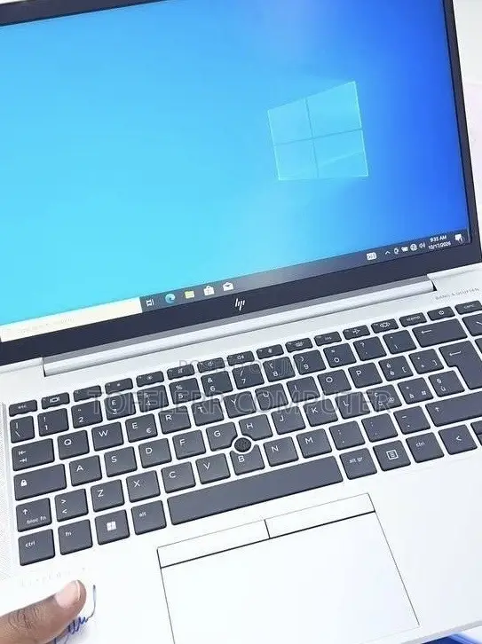 New Laptop HP EliteBook 845 G8 16GB AMD Ryzen 5 SSD 512GB