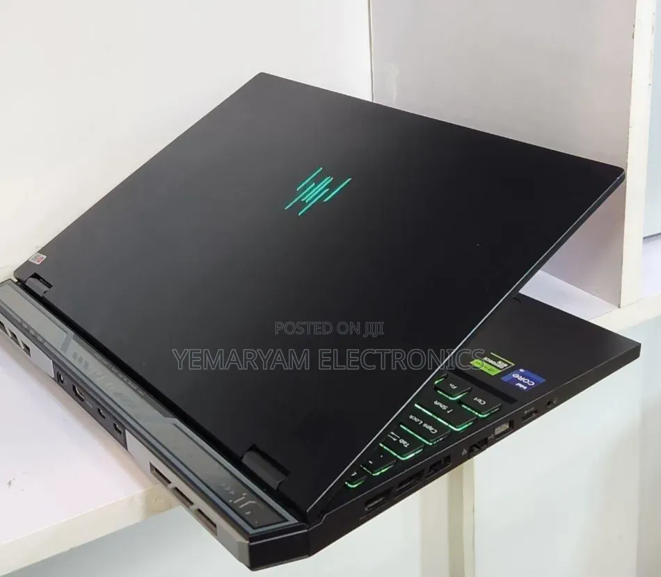 New Laptop Acer Predator Helios Neo 16 16GB Intel Core i9 SSD 1T