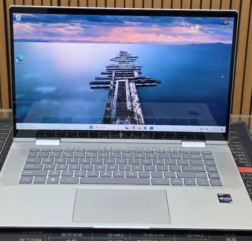 New Laptop HP Envy x360 16GB Intel Core i7 SSD 1T